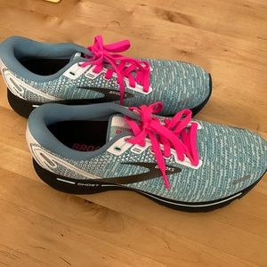 EUC Women’s Brooks Ghost 14 Running Shoes size 8